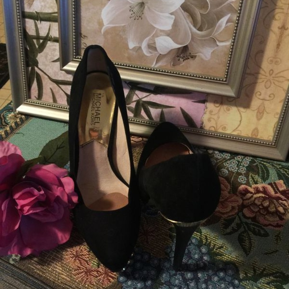 Michael kors' BLACK VELVET Sexy 5 ' heels designer